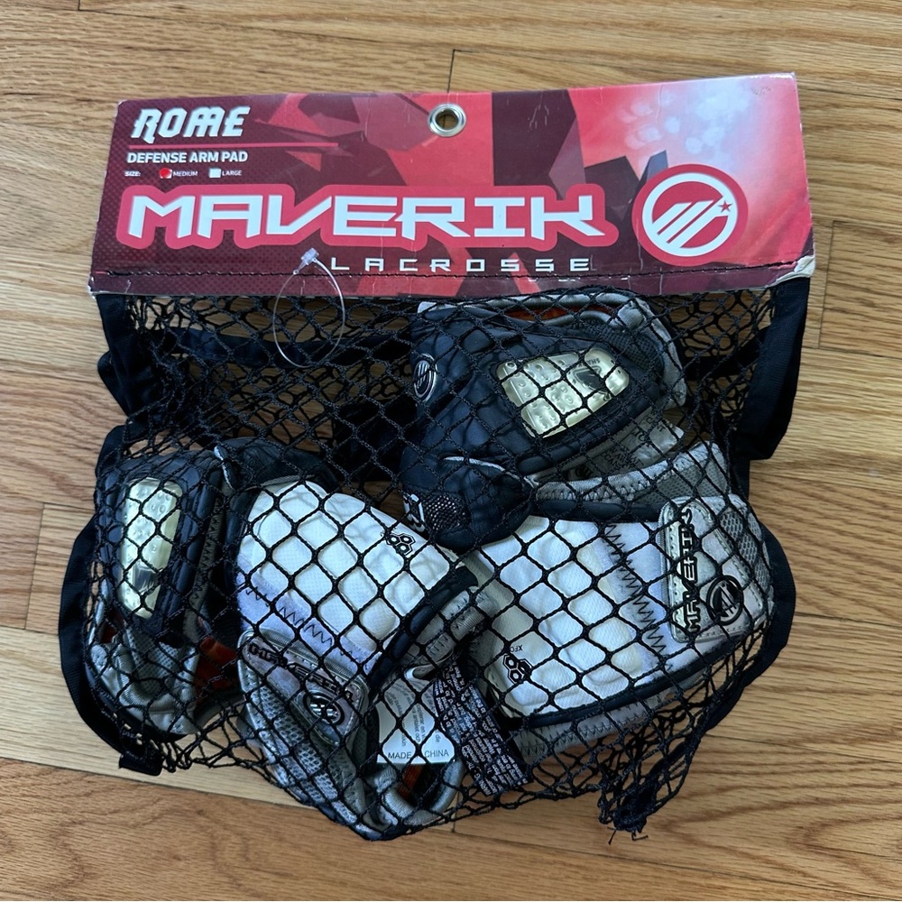 Maverick Lacrosse Defense Arm Pads Sz M Black